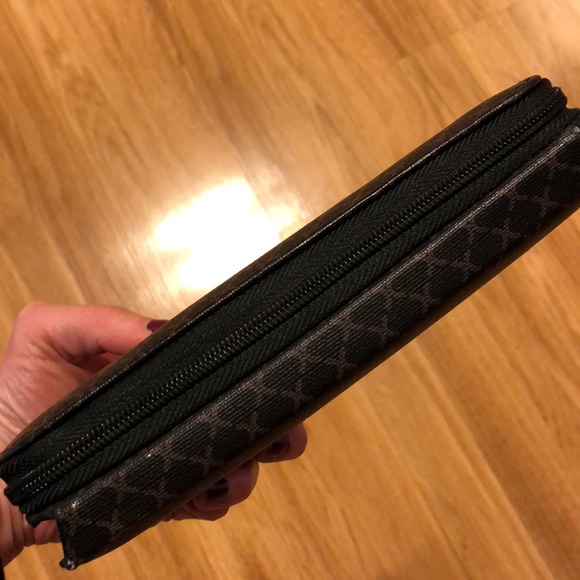 Wallet - Picture 2 of 6